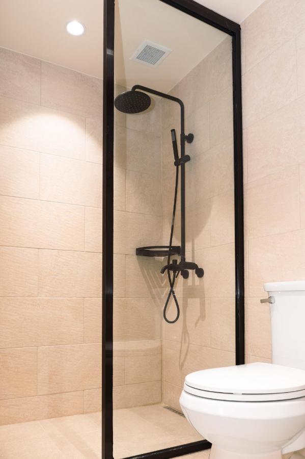 Hotel Tano Guam Tumon Bagian luar foto